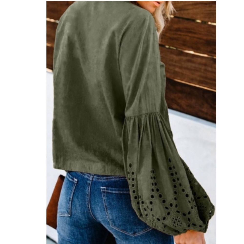 HPx2🎉‼️1 Small Left‼️ Olive Balloon Sleeve Top - Picture 2 of 7